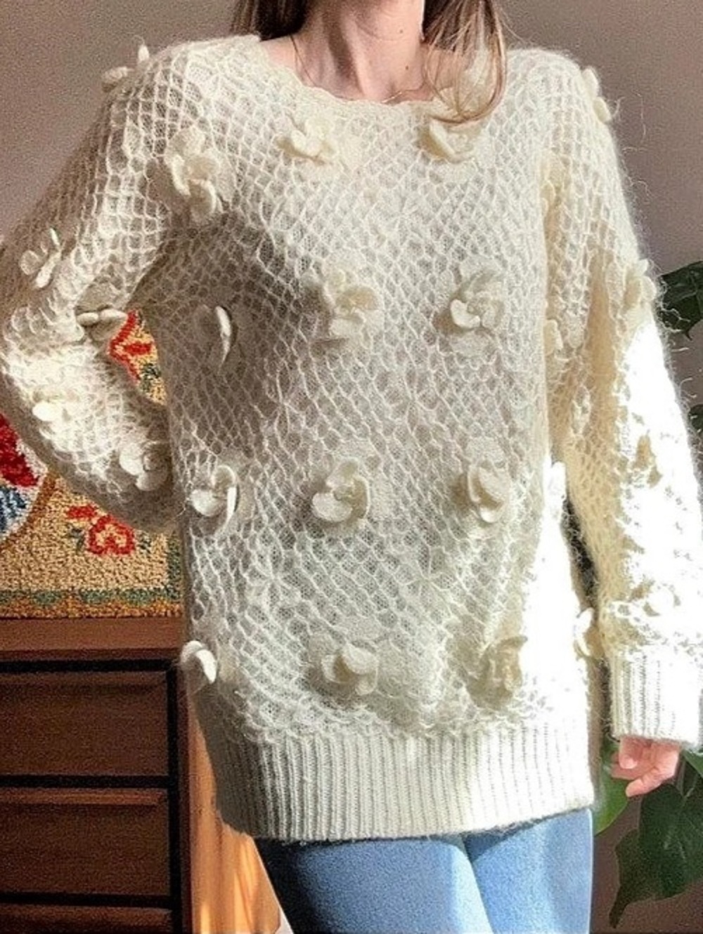 Vintage Floral Mohair-Style Sweater in Cream Like New